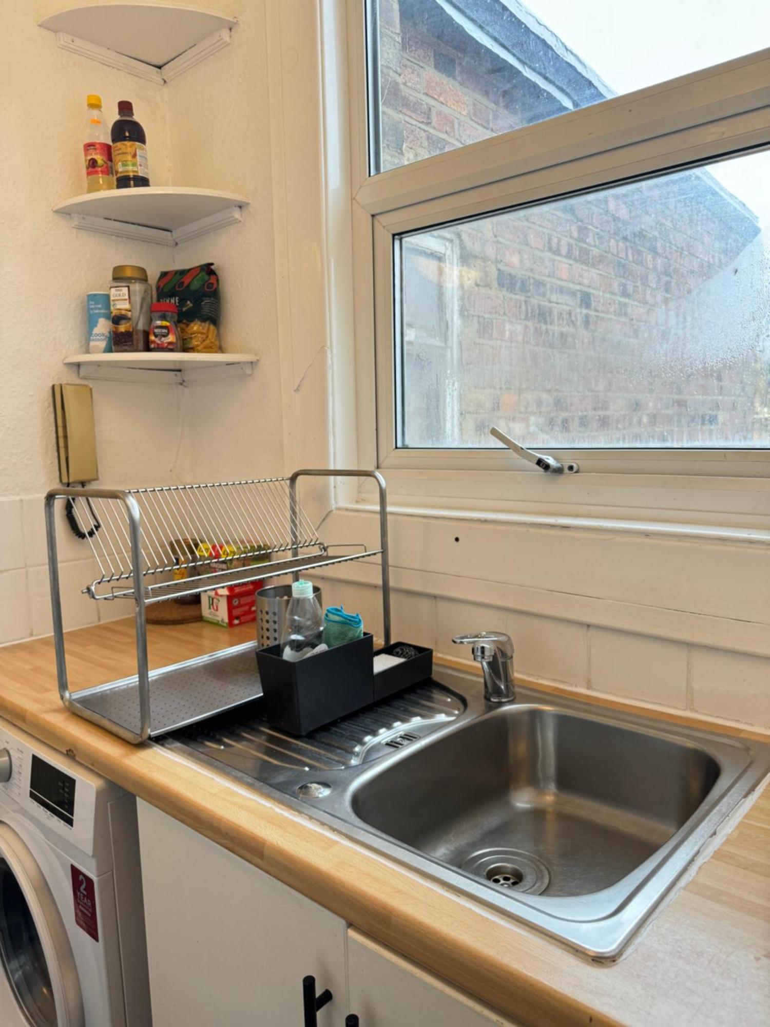 2 Bed Apt Sofa Bed Up To 6 London Eksteriør billede